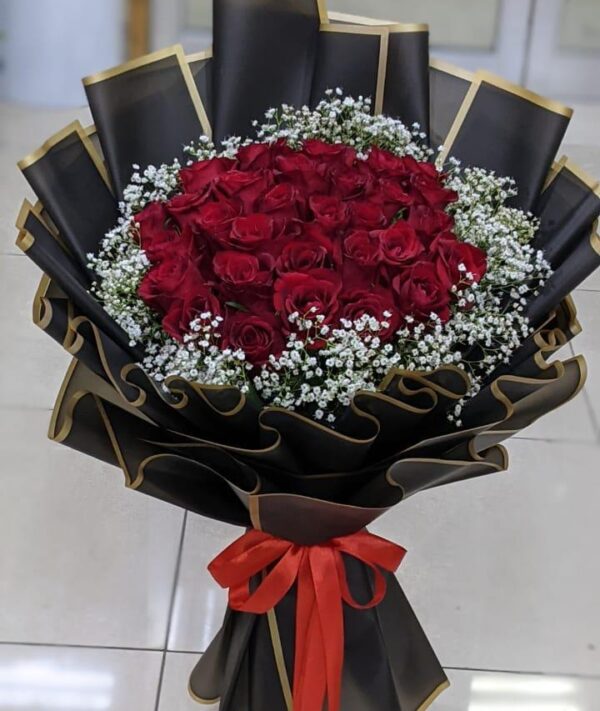 Romantic Red Rose Bouquet