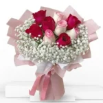 9 roses pink and red mix bouquet for romantic flower delivery in Dubai